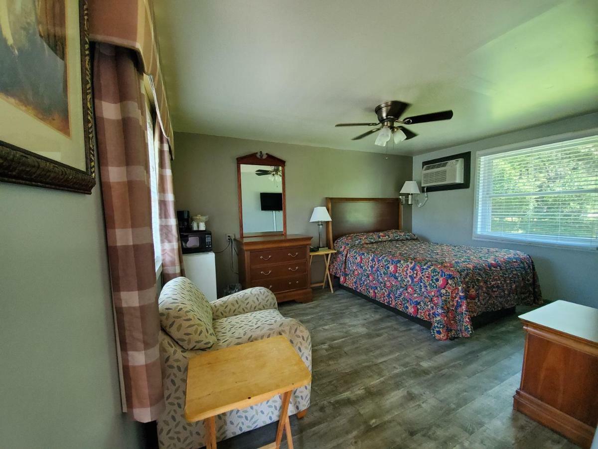 High Springs Country Inn 외부 사진
